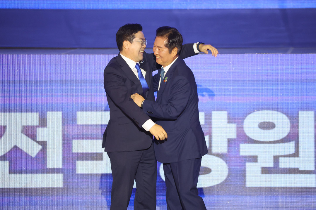 정청래 의원, 민주당 당 대표 당선"...